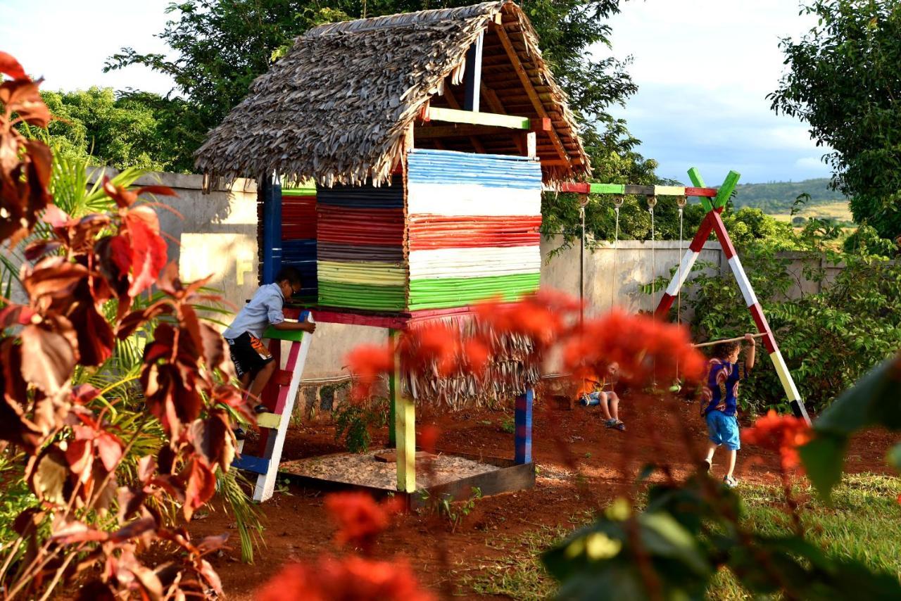 Villa Meva Antanamitarana Atsimo Luaran gambar